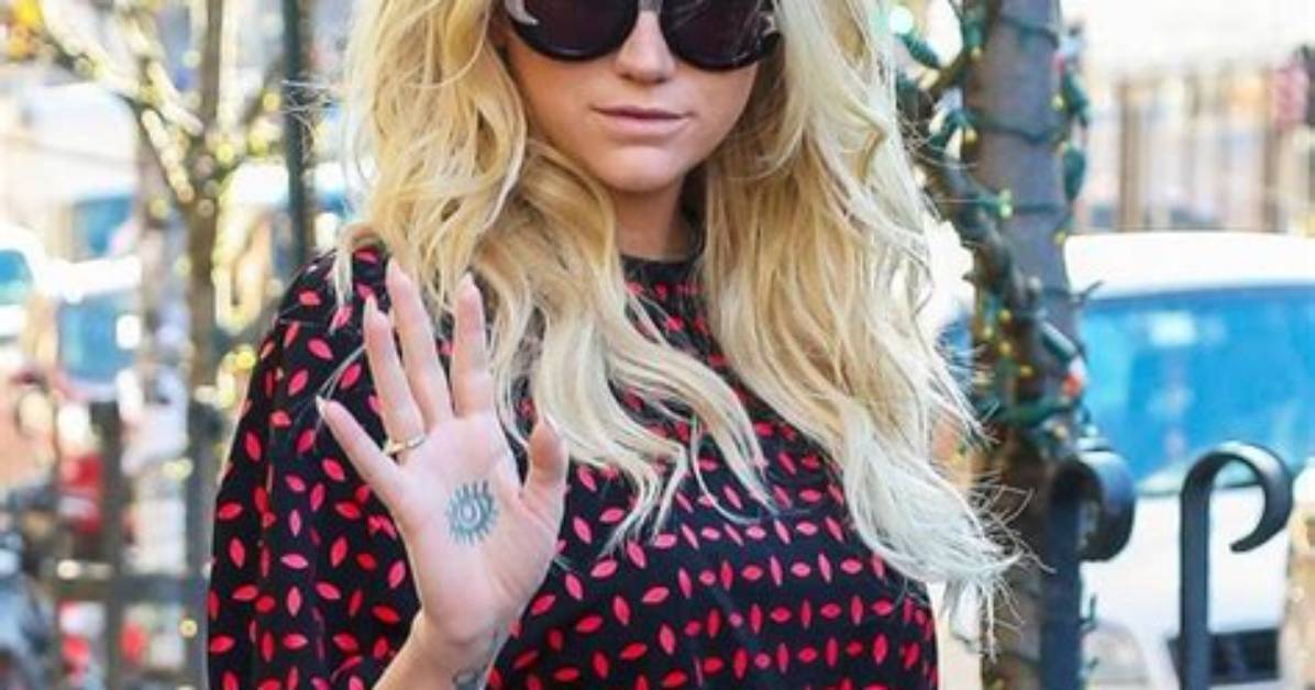 Kesha: Is She Pregnant? !
