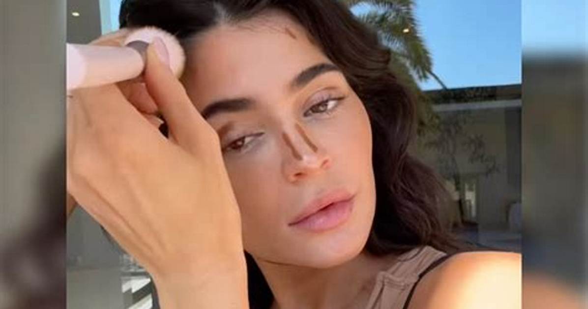 Kylie Jenner Fans Are Furious over Her Reaction to the Astroworld Tragedy