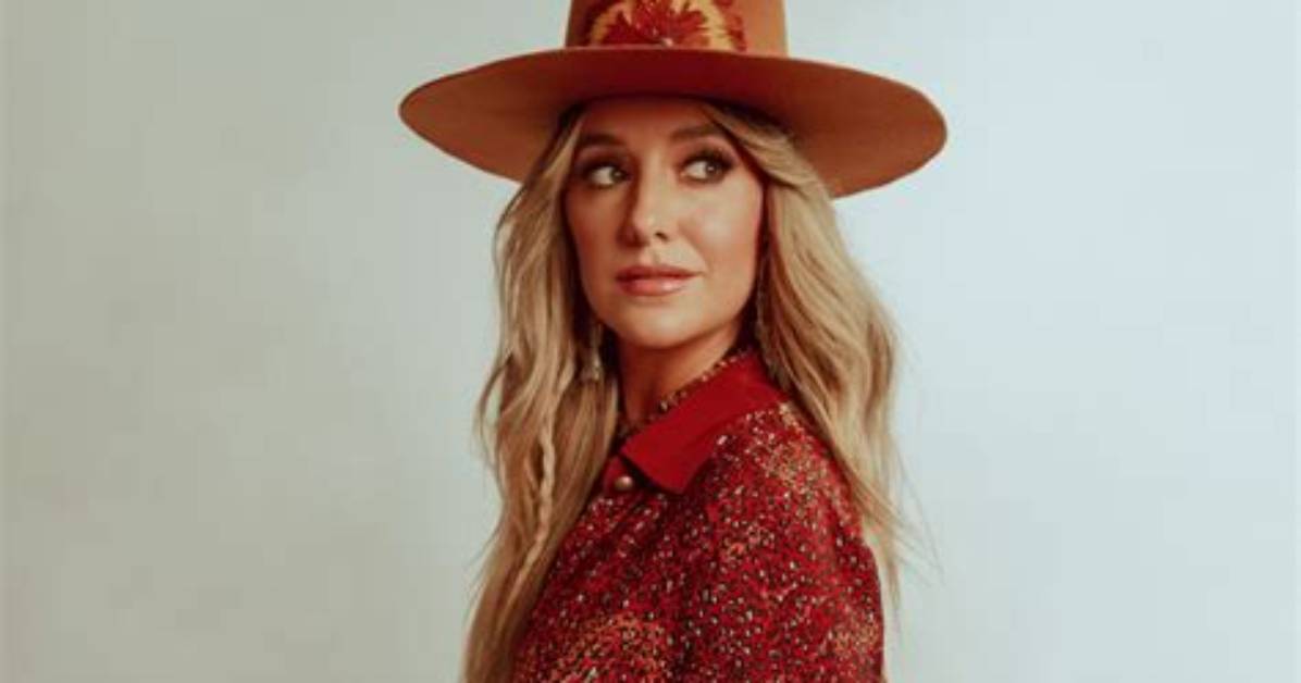Lainey Wilson Looks Back at Young Love in “Watermelon Moonshine” Music Video – Watch Now – Celeb Secrets Country