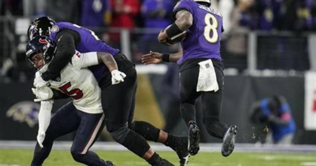 Lamar Jackson and Ravens Pull Away in the Second Half to Beat Texans 34-10 and Reach Afc Title Game
