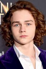 Levi Miller – Biography, Facts & Life Story
