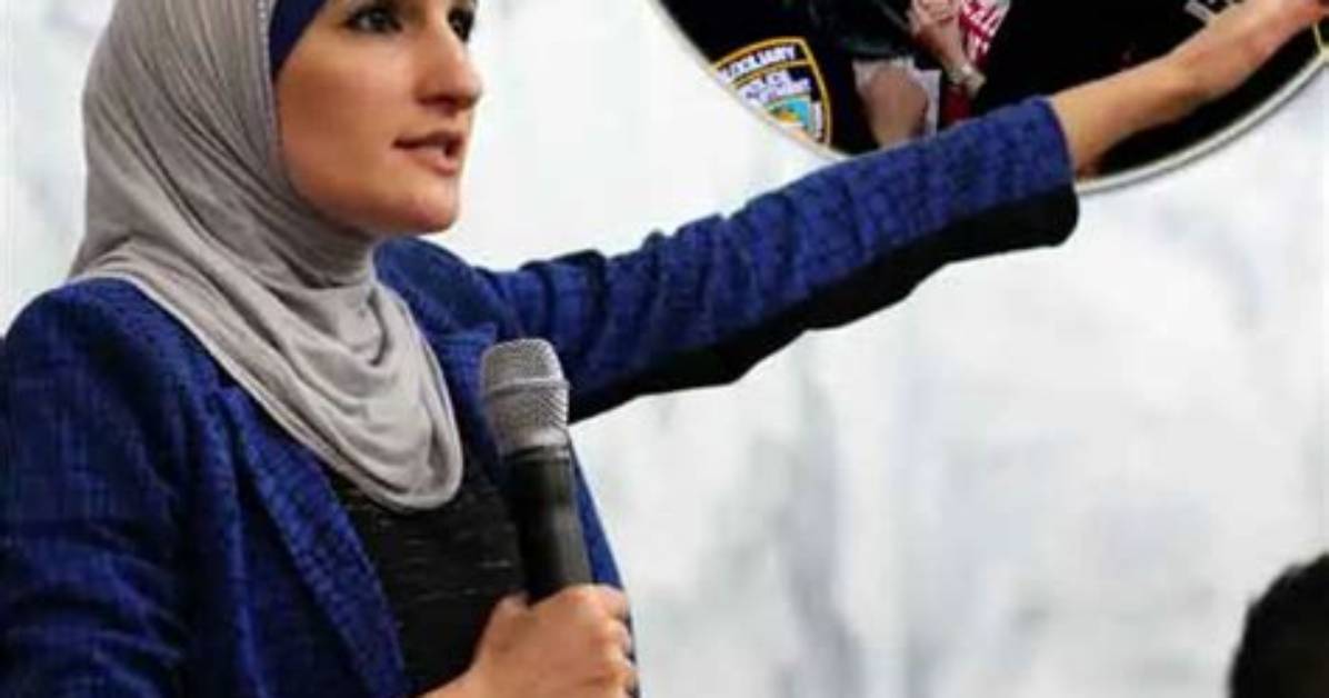Linda Sarsour: Political Activist, Age, Husband, Religion, Net Worth!