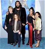 Lisa Bonet, Jason Momoa and Their Kids Attend ‘Aquaman’ Premiere