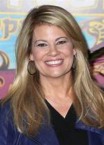Lisa Whelchel Net Worth. Know Her Age, Children. 2022