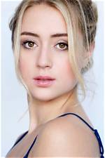 Lizze Broadway Wiki, Boyfriend, Age, Parents & Height