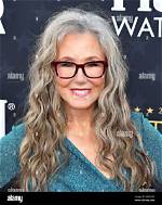 Mary Mcdonnell