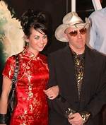 Maynard James Keenan Wife (Lei Li), His Son, Height, Net Worth, Bio