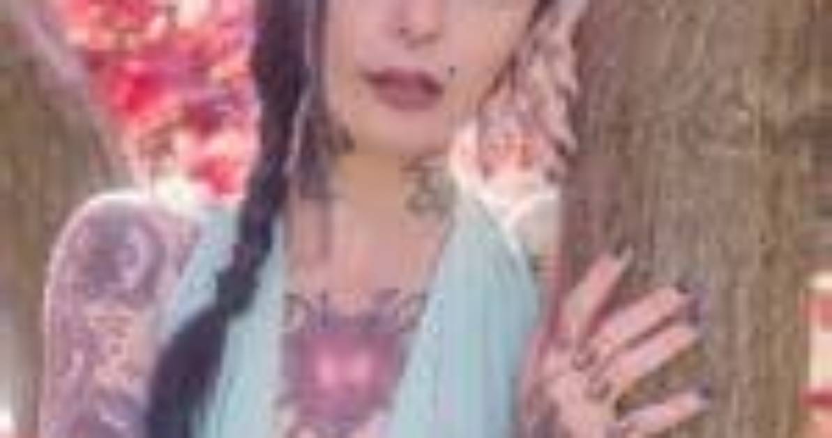 Meet the Rising Star Riae: Age, Career, Body Measurements