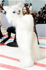 Met Gala: Rihanna, Jared Leto as Choupette, Kim K. in Pearls