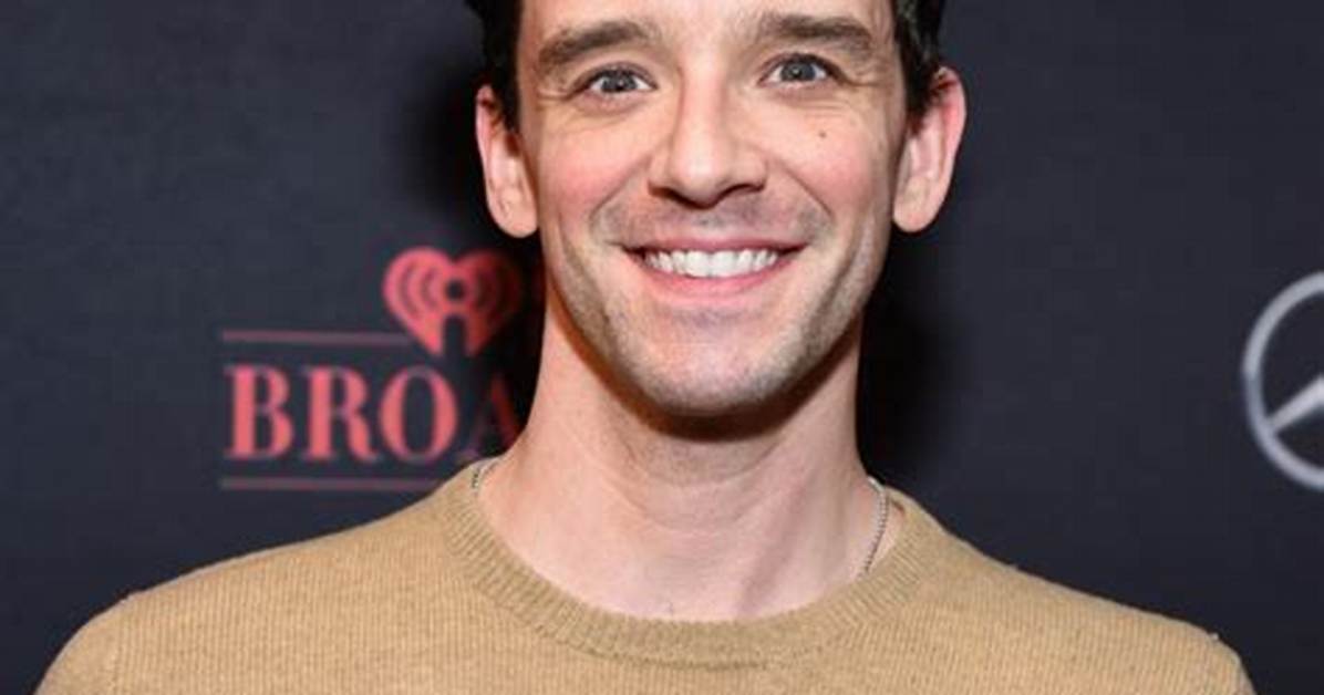Michael Urie Height