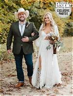Mitchell Tenpenny and Meghan Patrick Are Engaged! – Celeb Secrets Country