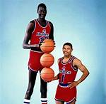 Muggsy Bogues (Basketball Player): Real Name, Bio, Wife, Children, Sports, Income!