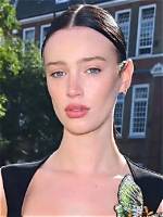 Niamh Mccormack (Actress)? Age, Biography, Net Worth, Height Girlfriend