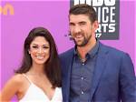 Nicole Johnson: 19 Photos of Michael Phelps' Fiancee!