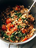 One-Pan Farro with Tomatoes