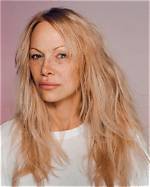 Pamela Anderson Is Unrecognizable in Makeup-Free Photos and Says Getting Old Is a Relief