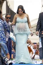 Pregnant Rihanna Shows off Her Baby Bump in Belly-Baring Outfit