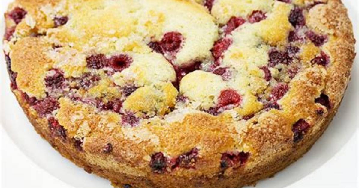 Raspberry Buttermilk Cake