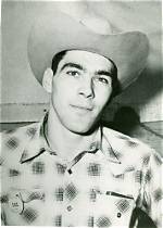 Rodeo Great Reynolds Dies at 77
