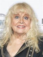 Sally Struthers- Wiki, Age, Husband, Ethnicity, Net Worth, Height (Biographygist)