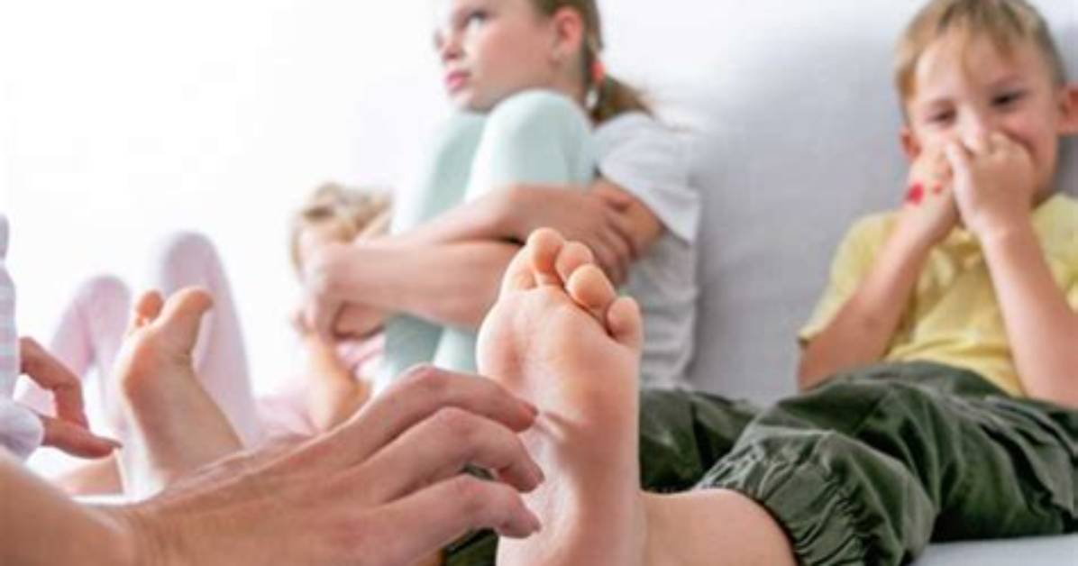 Science Explains Why Tickling Kids Can Be Harmful, and It Turns out We Don’t Know Enough About It