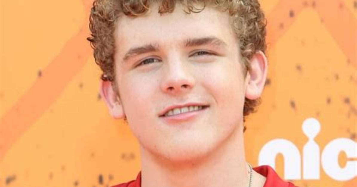 Sean Ryan Fox Biography - Facts, Childhood, Family Life & Achievements