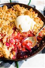 Strawberry-Rhubarb Crumble