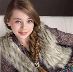 Sydney Taylor (Actress) Age, Biography, Net Worth, Height, Boyfriend, Parents