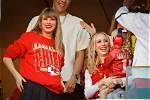 Taylor Swift's Appearances at Kansas City Chiefs Games: Photos