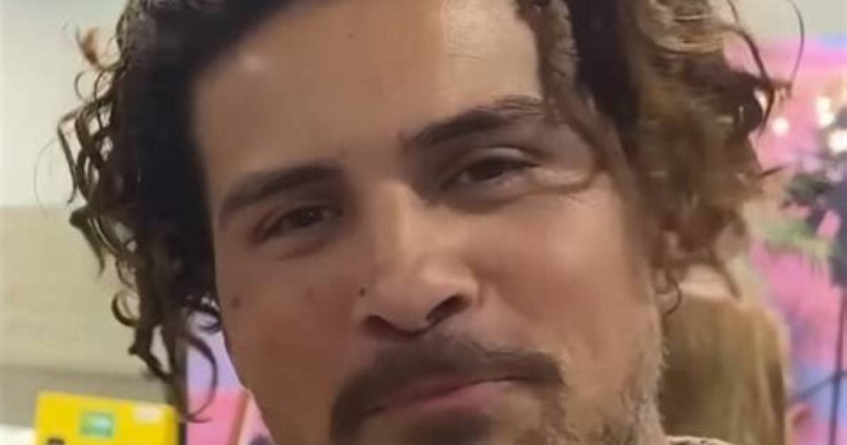 "That Is Exactly You!" Anthony Padilla Left Stunned After Seeing "Super Accurate" Fanart of Corpse Husband's Face