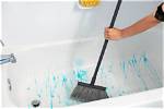 The Best Way to Clean a Bathtub