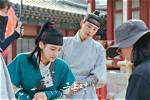 “The Forbidden Marriage” Soothes Hiatus Blues with Goofy Behind-the-Scenes Photos