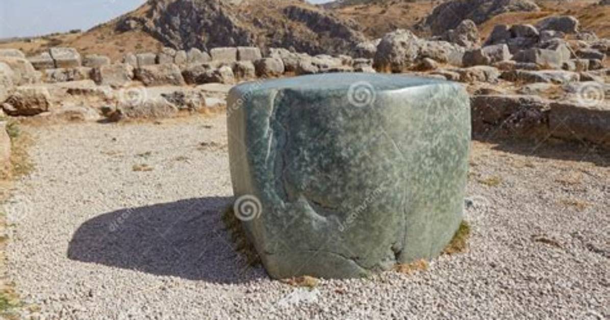 The Mysterious Green Stone of Hattusa Temple - Ancient Alien Technology?