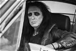 The Reason Alice Cooper's Net Worth Is Lower Than His Contemporary Rock Stars