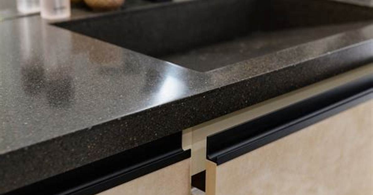 The Role of Quartz Worktops in Modern Kitchen Design