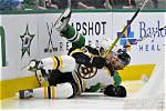 “This Is a Huge Risk”: Dallas Stars Centre’s Leg Gets Sliced Open by a Freak Injury, Leaving Nhl Fans Concerned