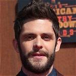 Thomas Rhett - Age, Bio, Birthday, Family, Net Worth