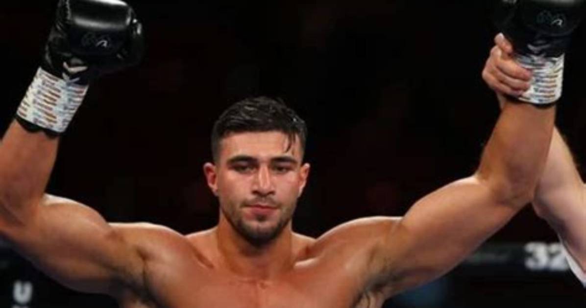 Tommy Fury Boxing Record, Net Worth, Age, Height, Mum, Instagram, Weight, Brother