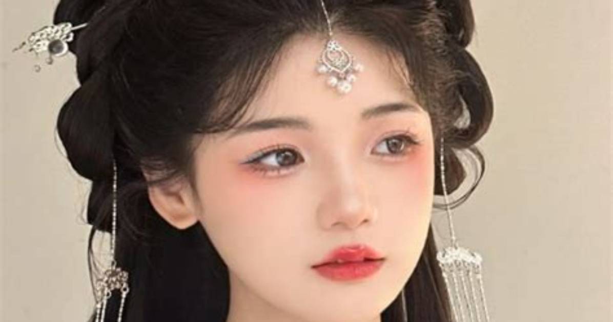 Traditional Chinese Hairstyles | Exploring the Elegance