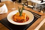 Un Outlet De Lujo, Comida Italiana Y Copas En Los Clubs De Moda