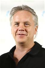Unveiling Tim Robbins' Height: Insights into the Actor's Physical Presence