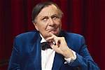 Was Barry Humphries Christian or Jewish? His Religion, Ethnicity, Origin, and Nationality