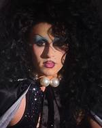 Watch Daya Betty Get into 'Rocky Horror' Drag While Answering Fan Questions