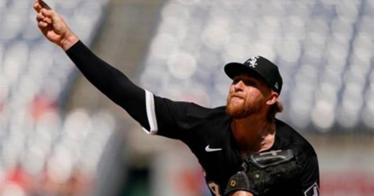 White Sox Place Right-Hander Michael Kopech on Il After Cyst Removed from Right Knee