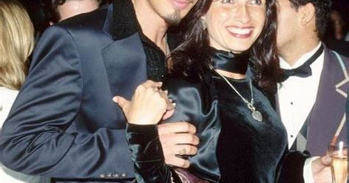 Who Is Chris Cornell Ex-Wife Susan Silver? Her Net Worth, Divorce, Daughter.