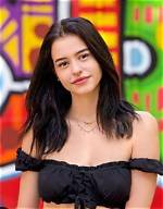 Who Is Lea Elui Ginet? Wiki, Biography, Height, Age, Boyfriend, Parents, Ethnicity, Net Worth & More