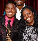 Who Is Lisa Cross? Mother of Avery Dixon