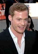 Who Is Sam Reid (Actor)? Age, Biography, Net Worth, Height, Siblings
