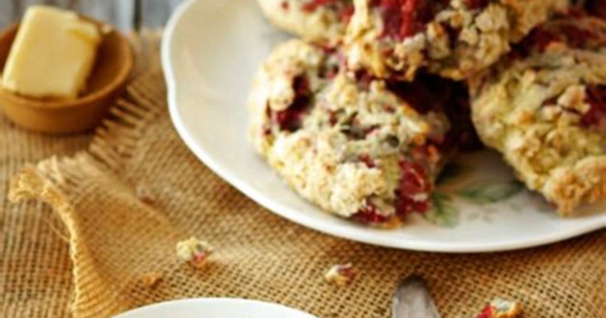 Whole-Wheat-Raspberry-Ricotta-Scones