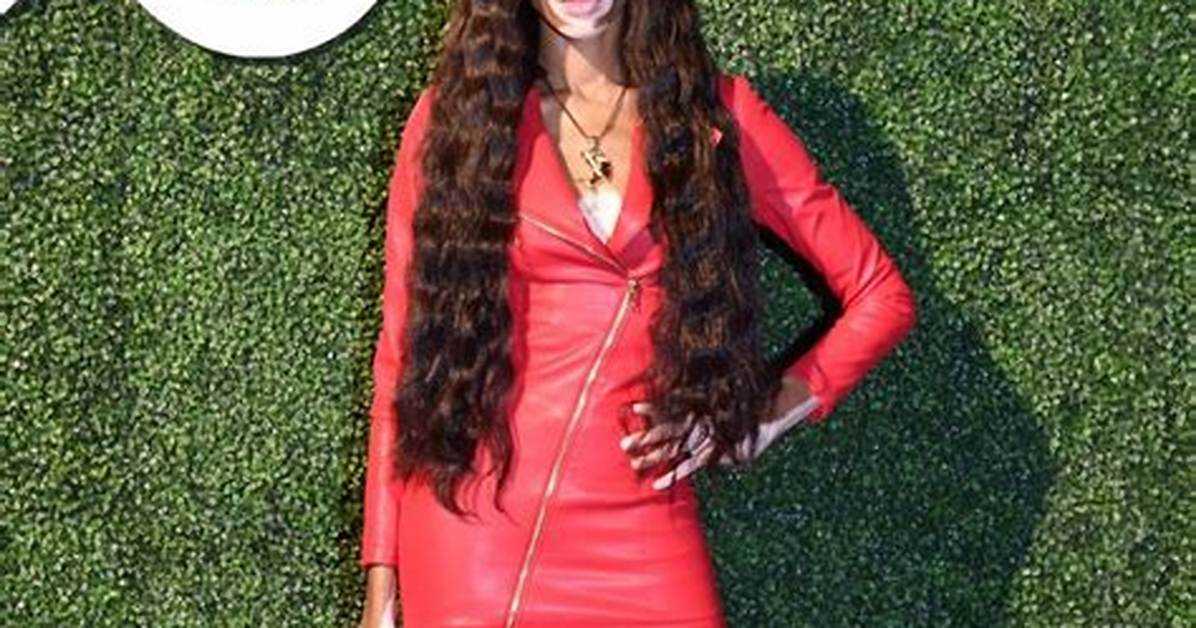 Winnie Harlow Is the Latest Amazonian Model to Join the Victoria's Secret Girl Gang | London Evening Standard